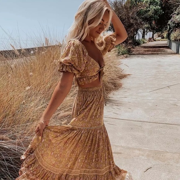 Dahlia-Bohemian Chic Crop Top - Picture 4 of 6